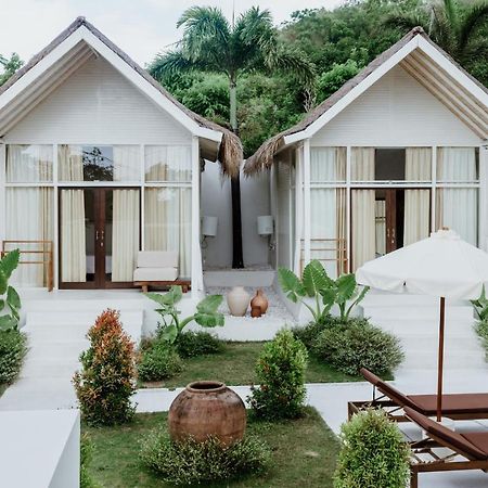 The Hut Hut Hotel Uluwatu  Exterior photo