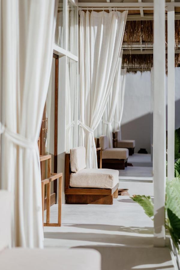 The Hut Hut Hotel Uluwatu  Exterior photo