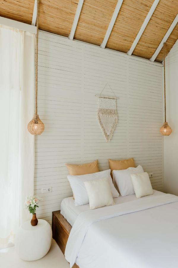 The Hut Hut Hotel Uluwatu  Exterior photo
